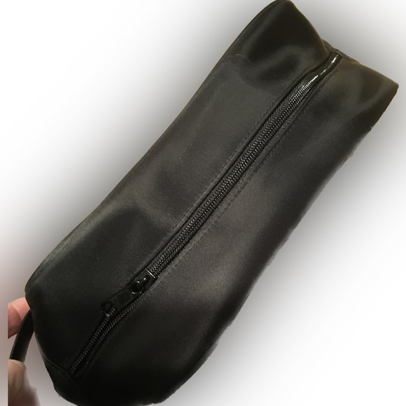 C🌹HANEL🌹Toiletry Cosmetic Bag Pouch or Travel Dopp Shaving Kit - Picture 7 of 10